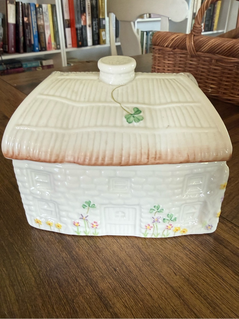 Rare vintage Belleek Porcelain Backstamp in Brown on White